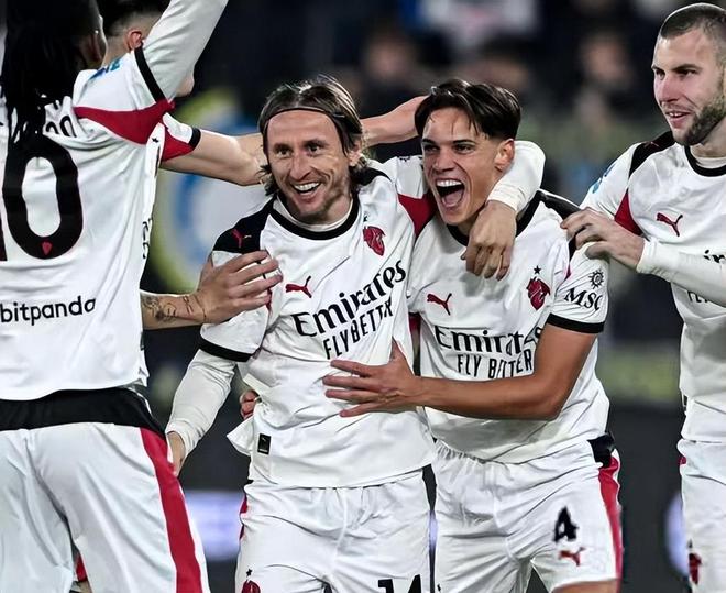 而是对二点 而是对二点