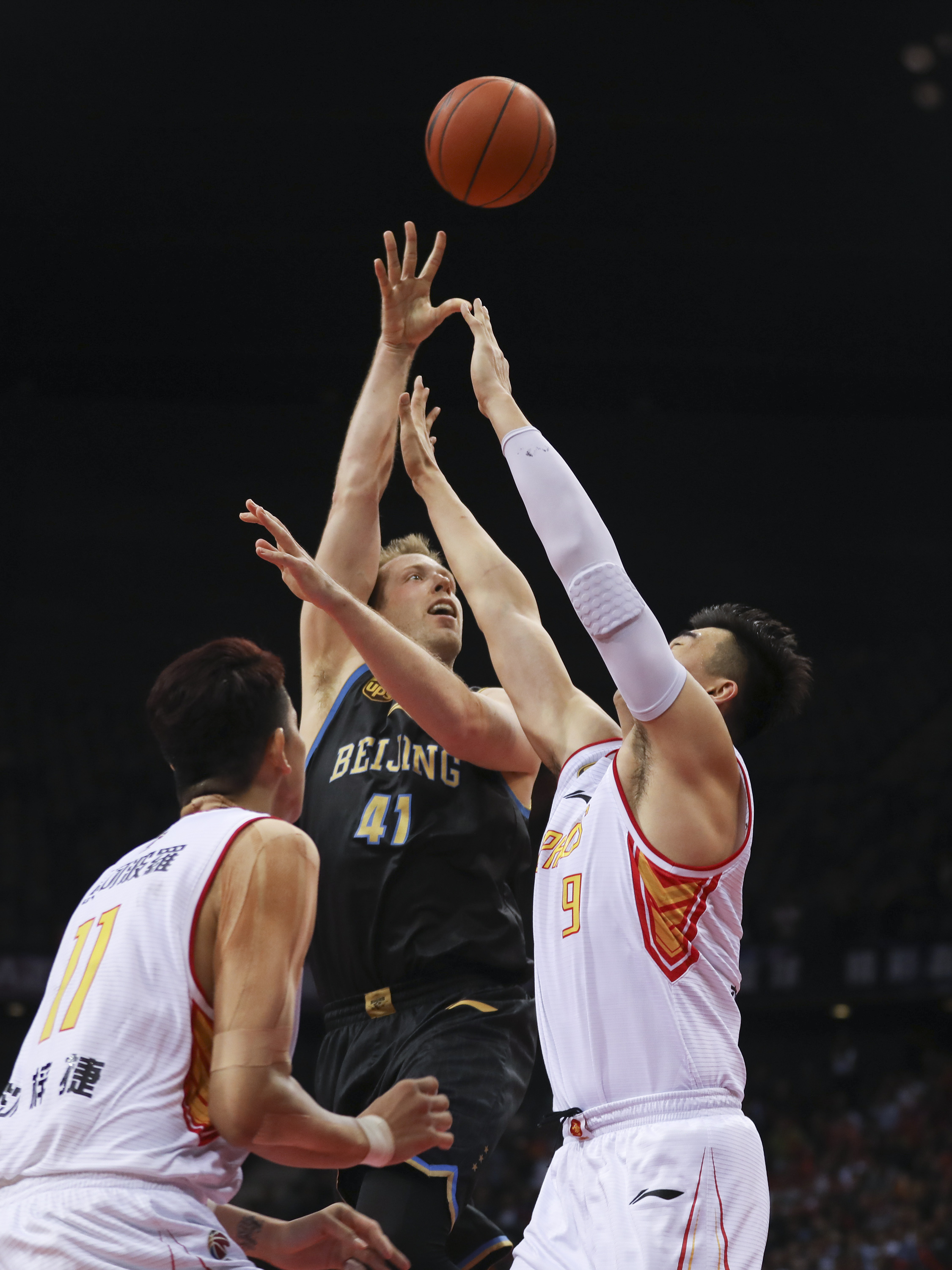 场时间以交 场时间以交